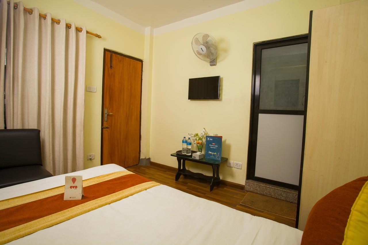 Hotel Sweet Town Kathmandu Bagian luar foto