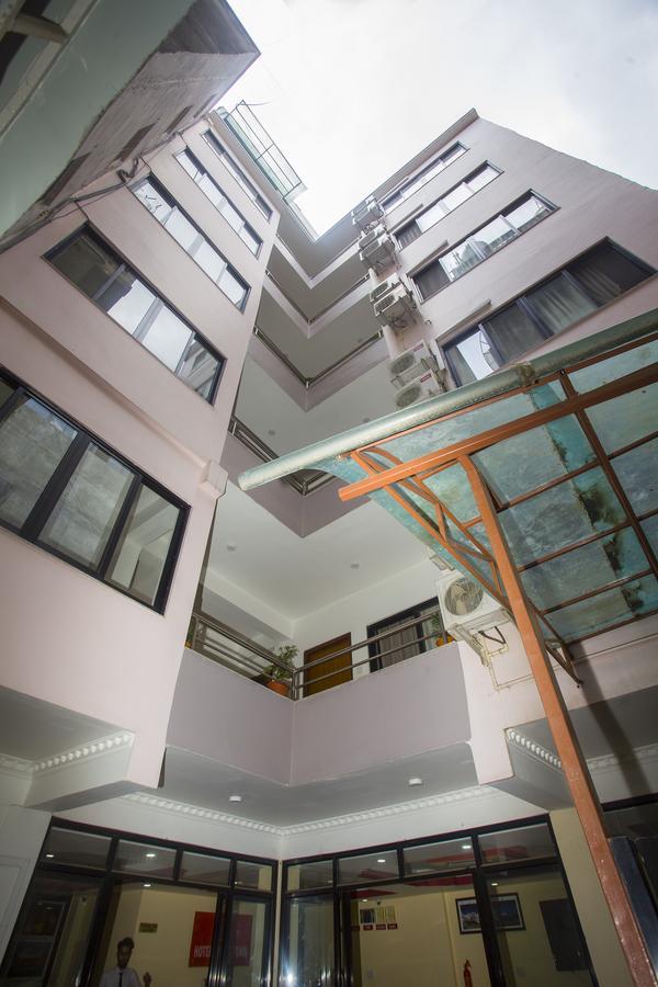 Hotel Sweet Town Kathmandu Bagian luar foto