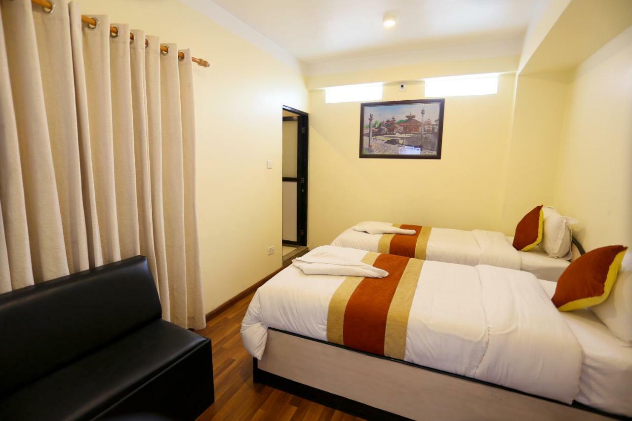 Hotel Sweet Town Kathmandu Bagian luar foto