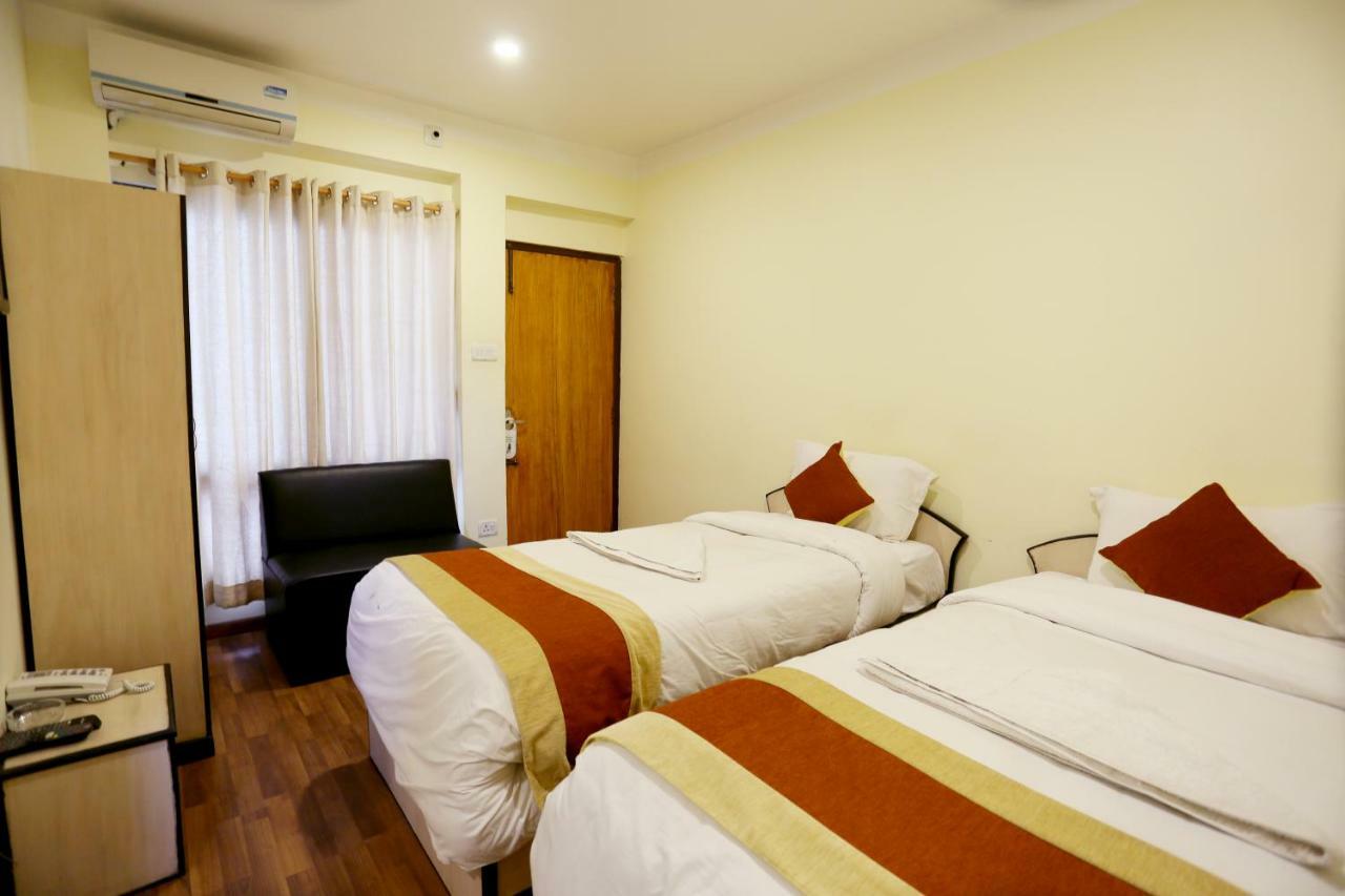 Hotel Sweet Town Kathmandu Bagian luar foto