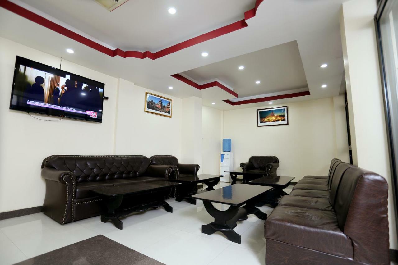 Hotel Sweet Town Kathmandu Bagian luar foto