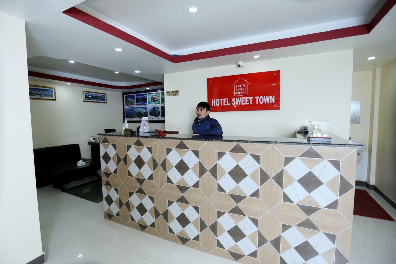Hotel Sweet Town Kathmandu Bagian luar foto