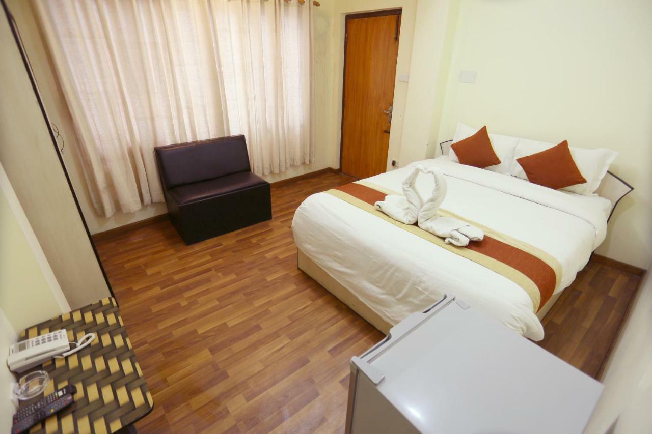 Hotel Sweet Town Kathmandu Bagian luar foto