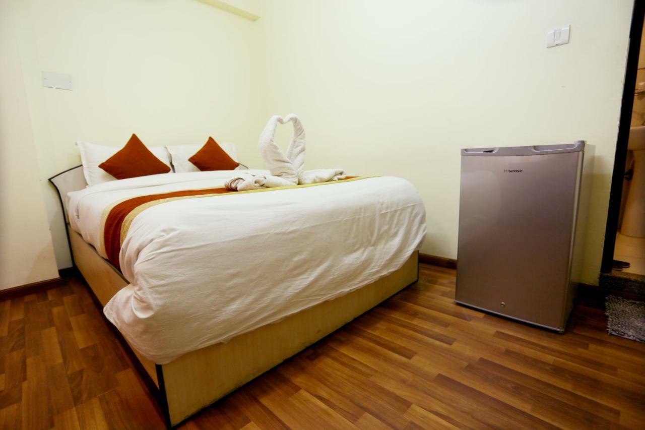 Hotel Sweet Town Kathmandu Bagian luar foto