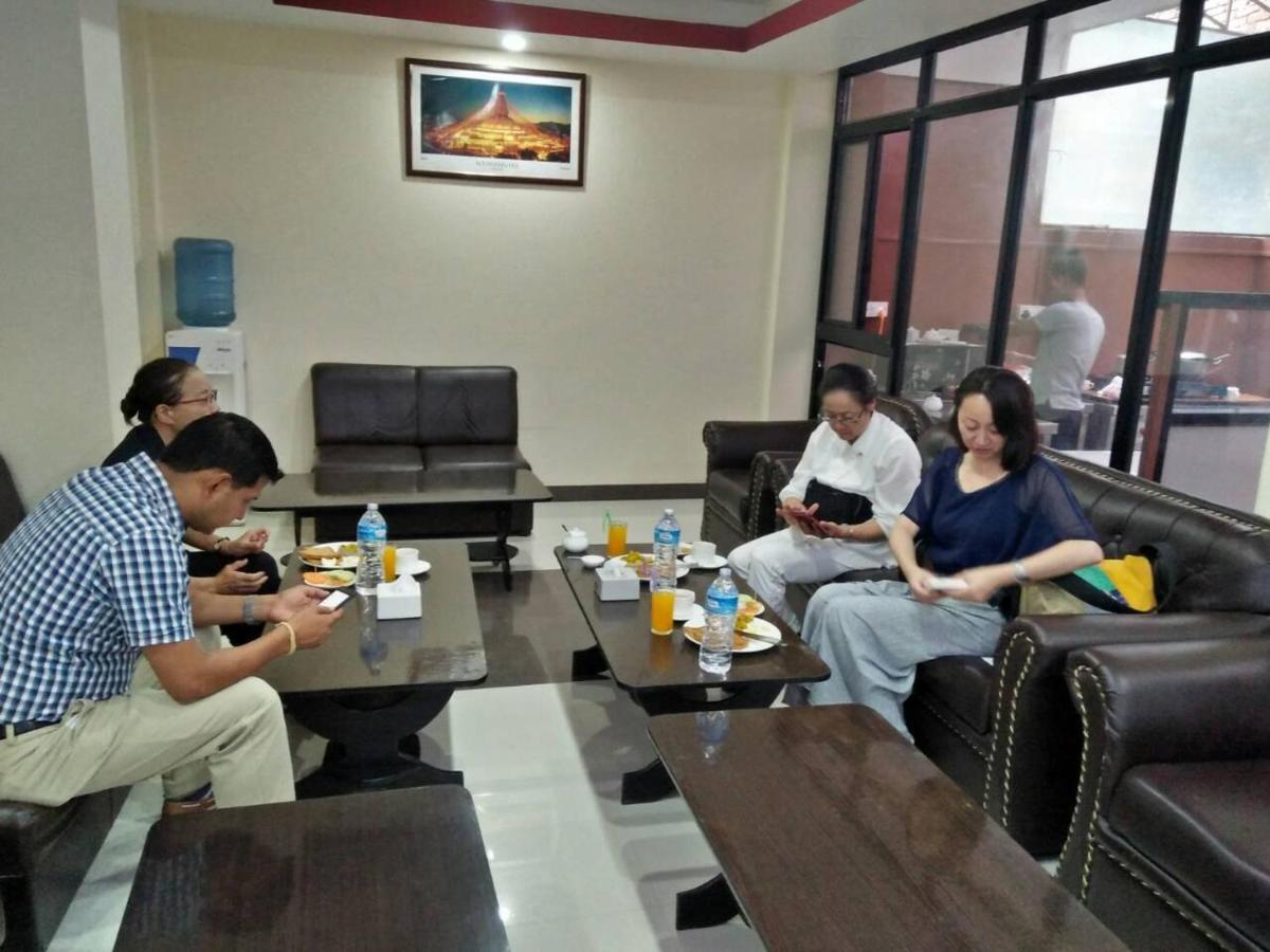 Hotel Sweet Town Kathmandu Bagian luar foto